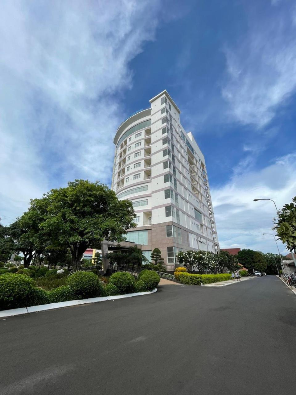 Dakruco Hotel Buon Ma Thuot Eksteriør billede