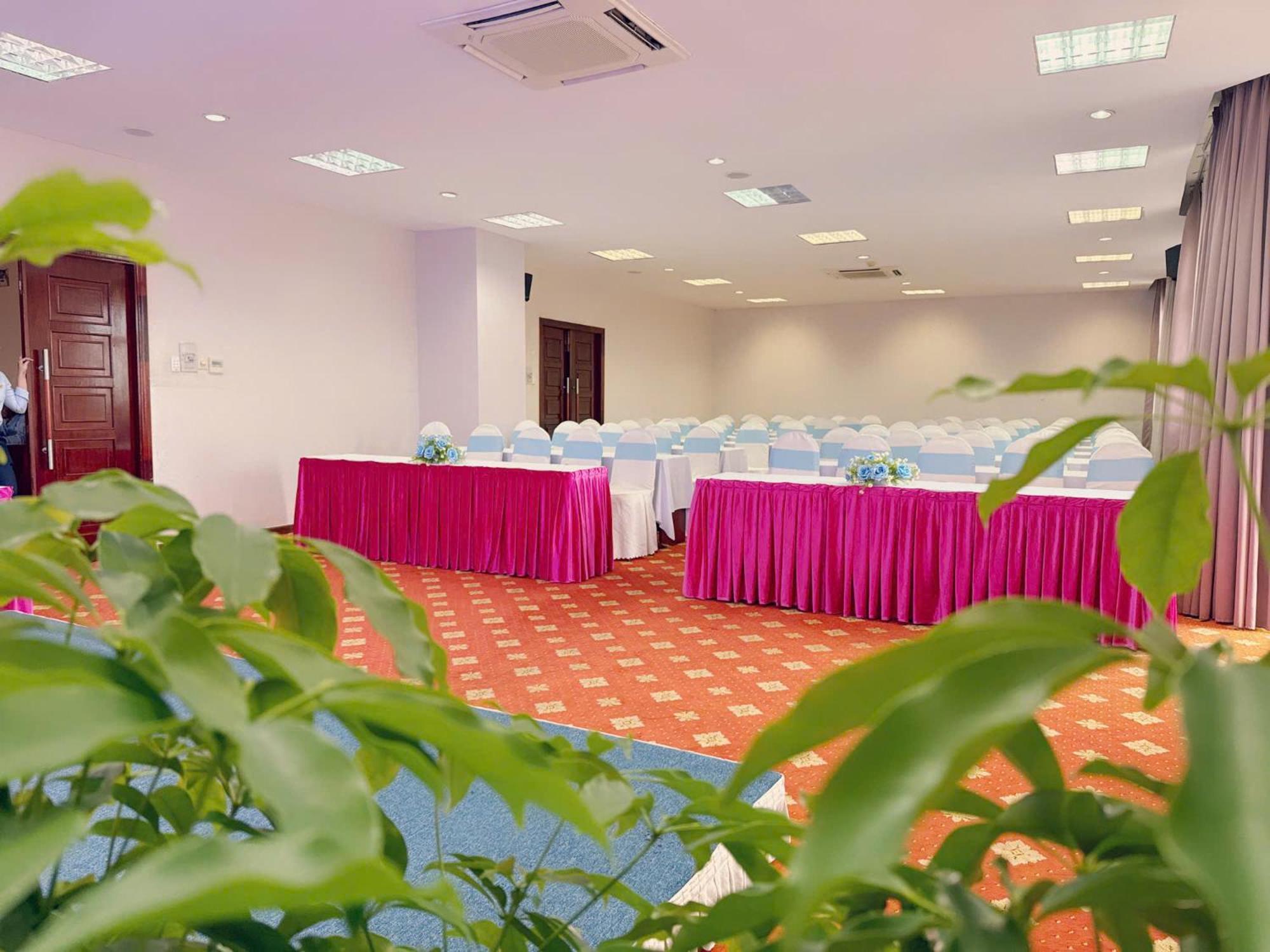 Dakruco Hotel Buon Ma Thuot Eksteriør billede