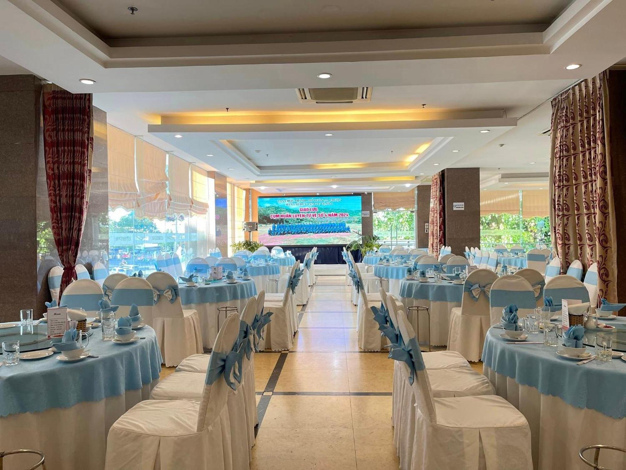 Dakruco Hotel Buon Ma Thuot Eksteriør billede
